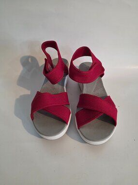 Clark's Cloudsteppers Wedge Sandals